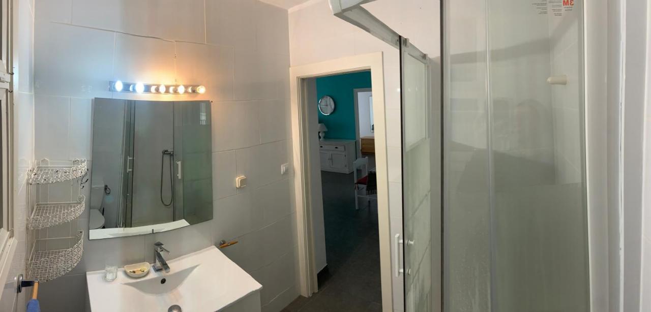 Apartamento Idílico En Primera Linea De Playa Torredembarra Exterior foto